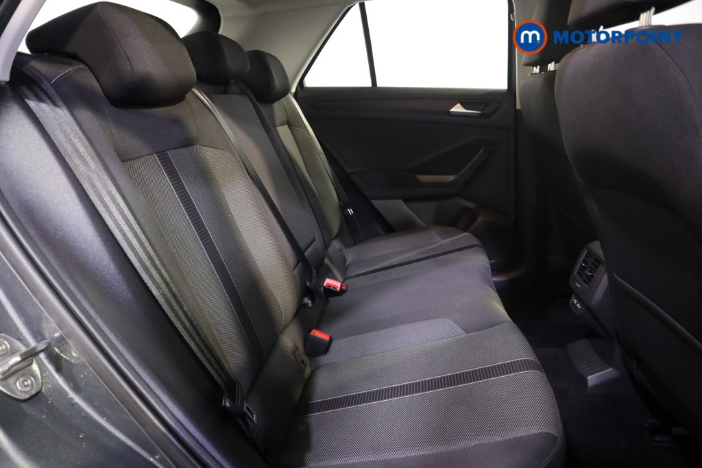 Volkswagen T-Roc Life Manual Petrol SUV - Stock Number (1595150) - 15th supplementary image