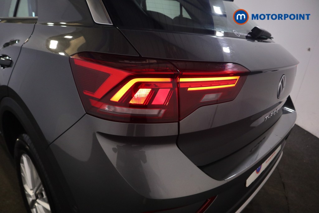 Volkswagen T-Roc Life Manual Petrol SUV - Stock Number (1595150) - 25th supplementary image