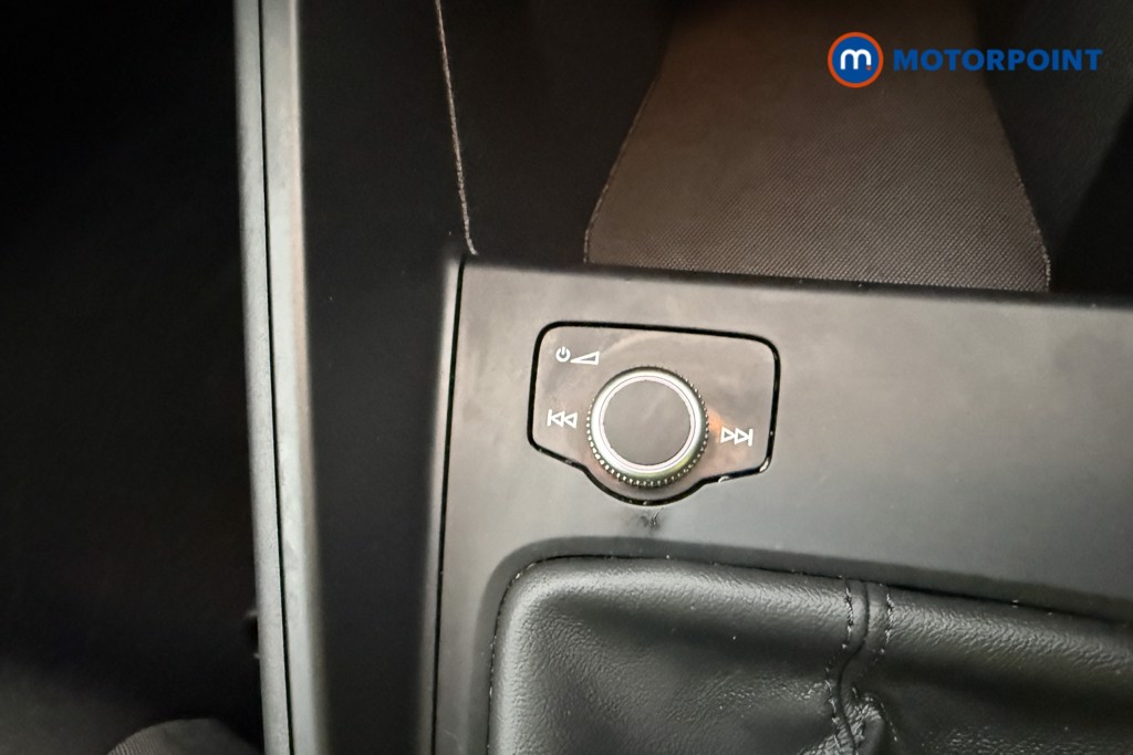 Audi A1 Technik Manual Petrol Hatchback - Stock Number (1595154) - 23rd supplementary image