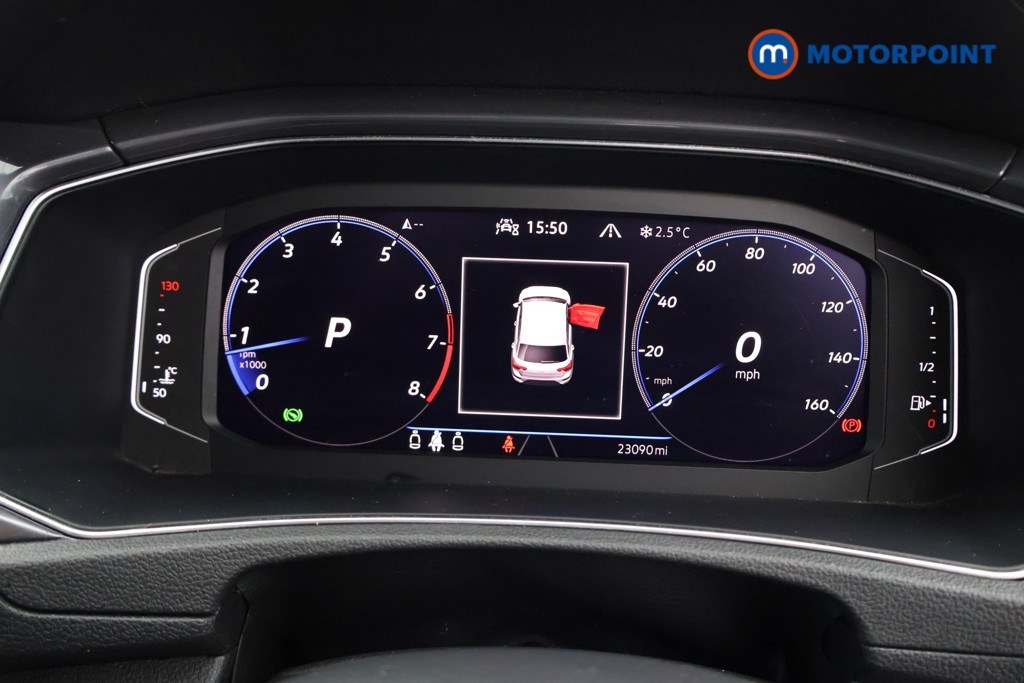 Volkswagen T-Roc R-Line Automatic Petrol SUV - Stock Number (1595156) - 2nd supplementary image