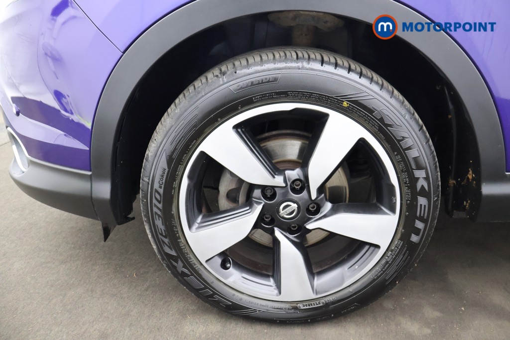 Nissan Qashqai N-Connecta Manual Diesel SUV - Stock Number (1595273) - 15th supplementary image
