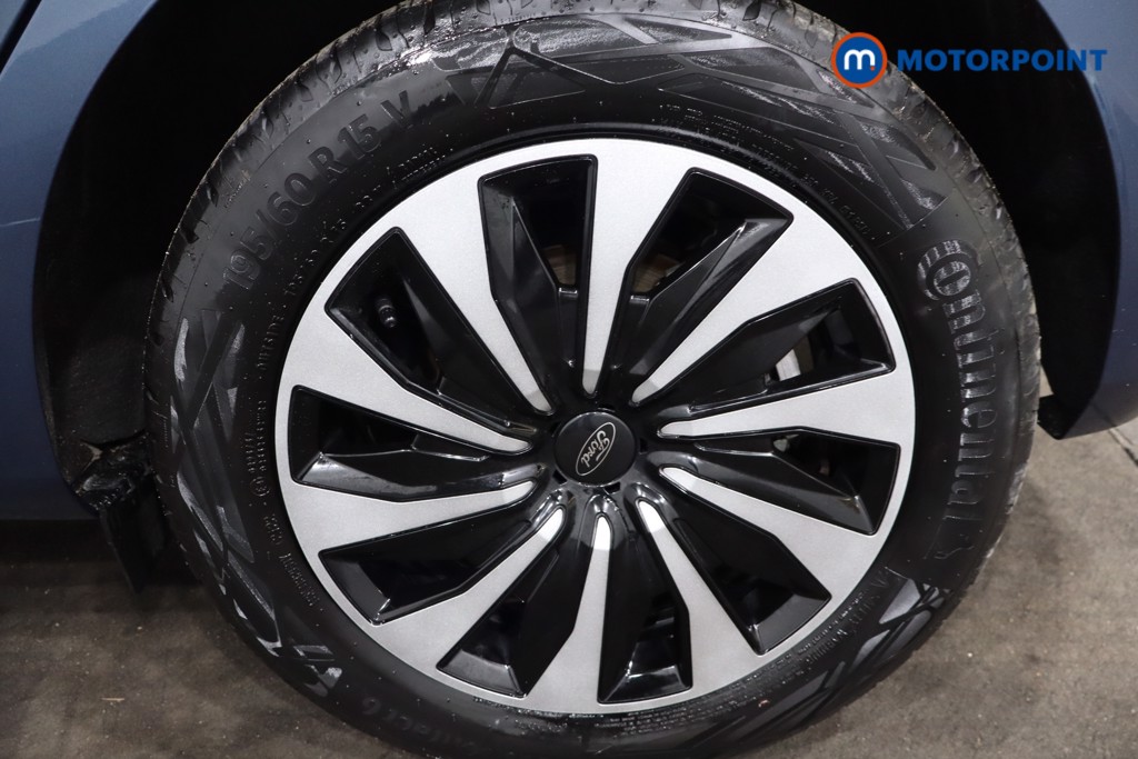 Ford Fiesta Titanium Automatic Petrol Hatchback - Stock Number (1595383) - 12th supplementary image