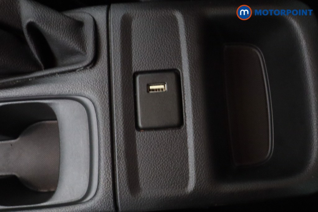 Vauxhall Astra Design Manual Petrol Hatchback - Stock Number (1595467) - 29th supplementary image