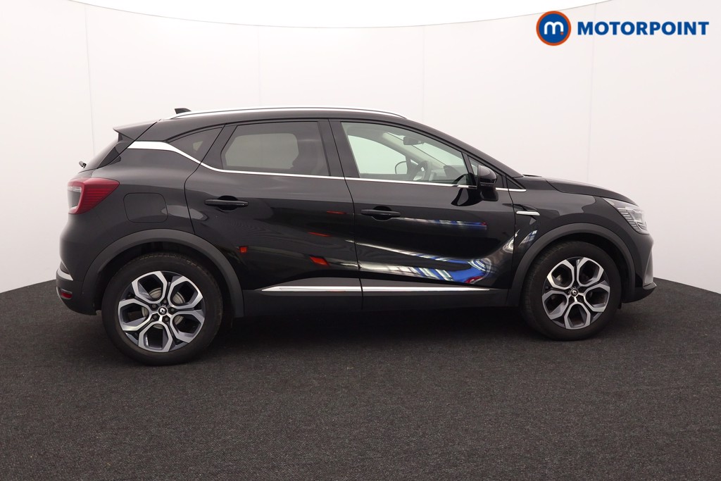 Renault Captur Techno Manual Petrol SUV - Stock Number (1595585) - Drivers side
