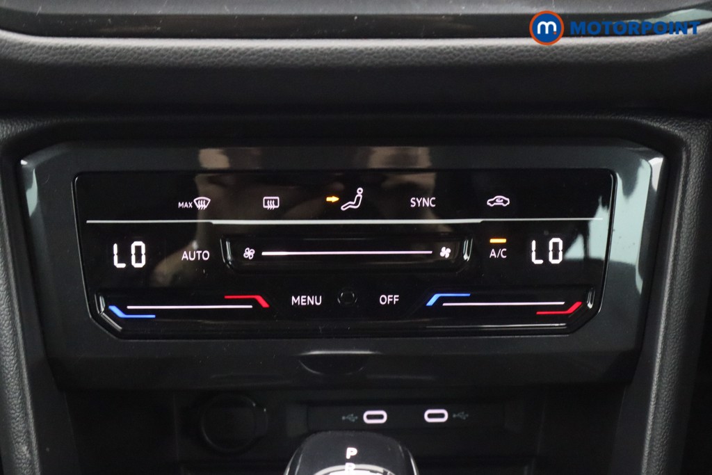 Volkswagen Tiguan Life Automatic Petrol SUV - Stock Number (1595678) - 3rd supplementary image