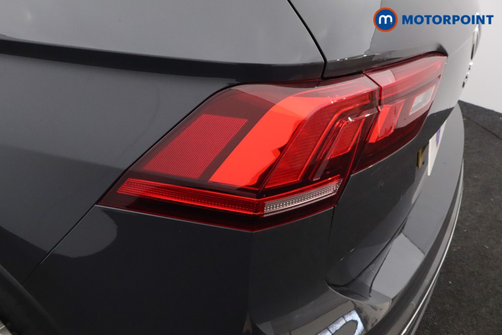 Volkswagen Tiguan Life Automatic Petrol SUV - Stock Number (1595678) - 29th supplementary image