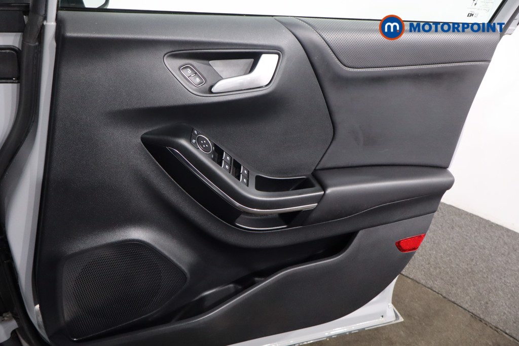 Ford Puma St-Line Vignale Automatic Petrol SUV - Stock Number (1595943) - 21st supplementary image