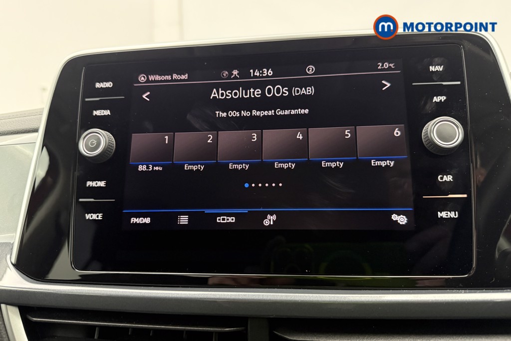 Volkswagen T-Roc Style Automatic Petrol SUV - Stock Number (1596172) - 4th supplementary image