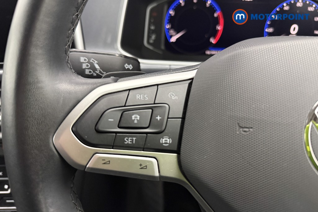 Volkswagen T-Roc Style Automatic Petrol SUV - Stock Number (1596172) - 11th supplementary image