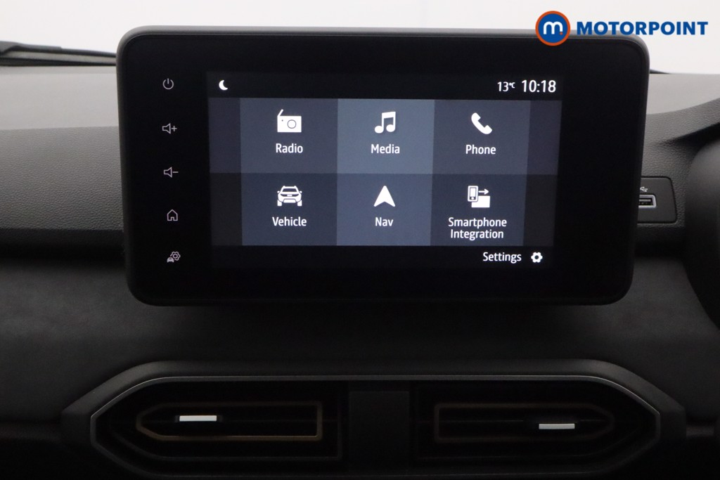 Dacia Sandero Stepway Extreme Manual Petrol Hatchback - Stock Number (1596287) - 2nd supplementary image