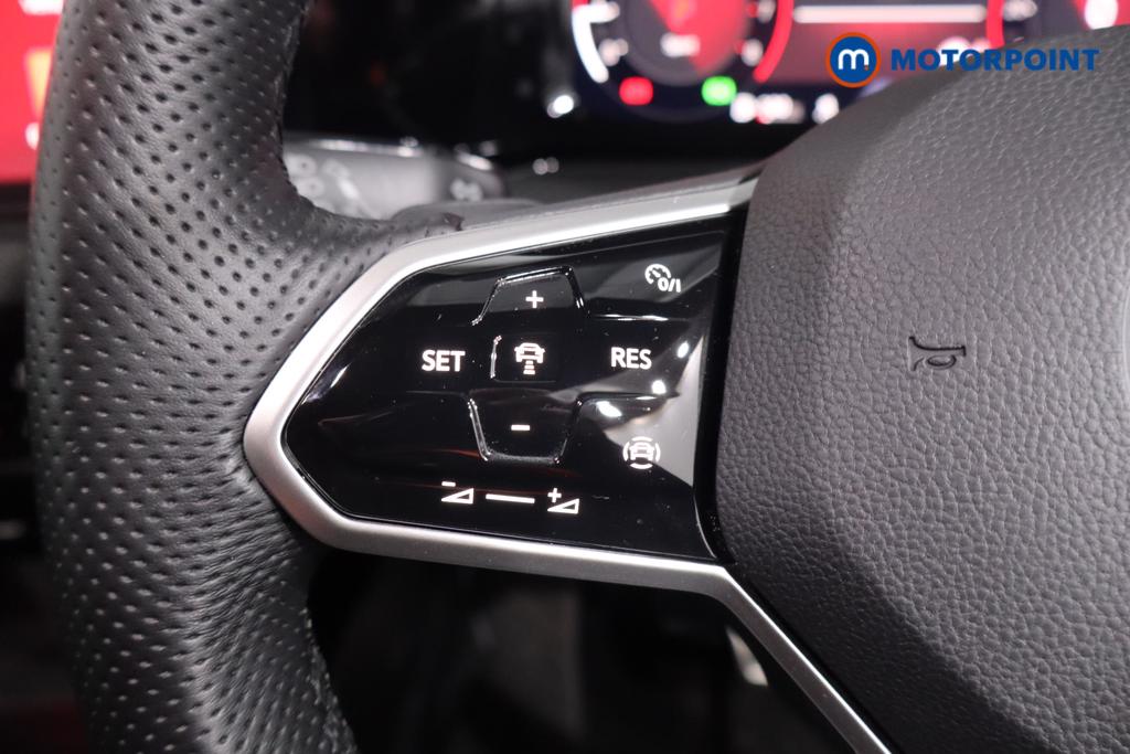 Volkswagen Golf R-Line Automatic Petrol Hatchback - Stock Number (1596339) - 6th supplementary image