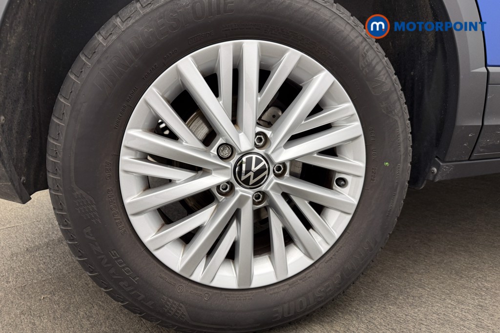 Volkswagen T-Roc Life Manual Petrol SUV - Stock Number (1596473) - 12th supplementary image