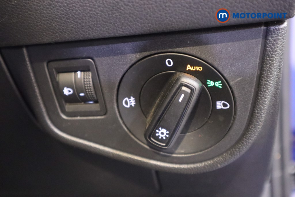 Volkswagen Polo Life Manual Petrol Hatchback - Stock Number (1596500) - 13th supplementary image