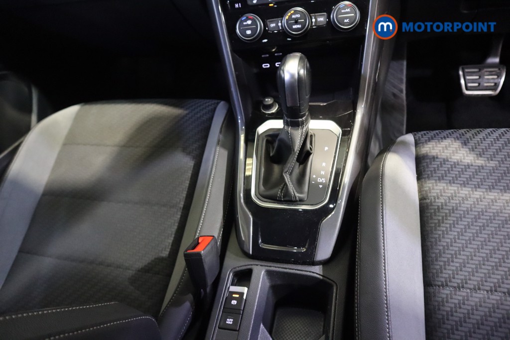 Volkswagen T-Roc R-Line Automatic Petrol SUV - Stock Number (1596643) - 6th supplementary image