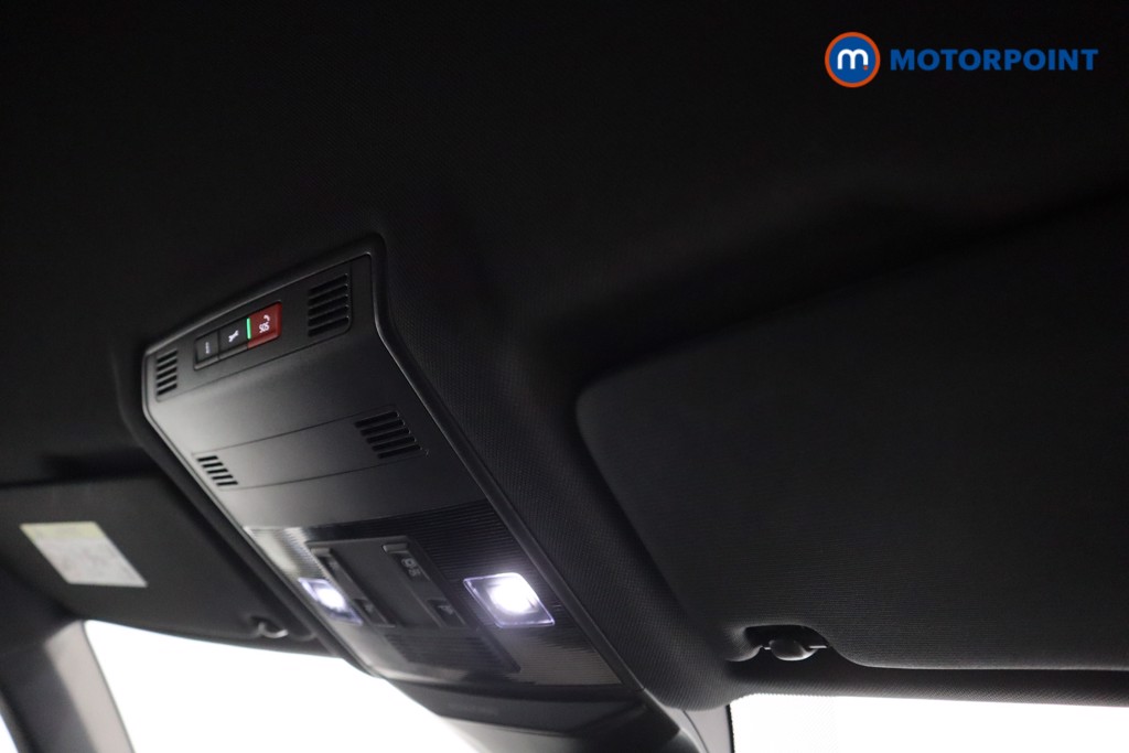 Volkswagen T-Roc R-Line Automatic Petrol SUV - Stock Number (1596643) - 8th supplementary image