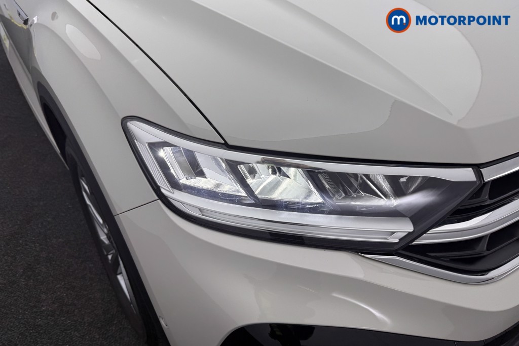 Volkswagen T-Roc R-Line Automatic Petrol SUV - Stock Number (1596749) - 24th supplementary image