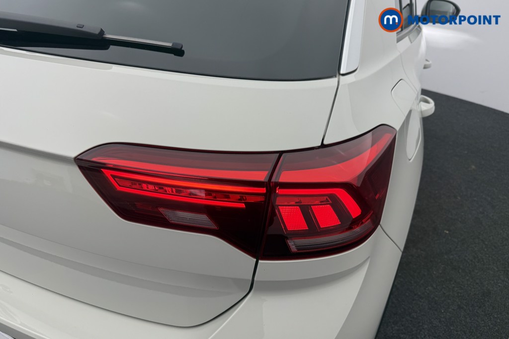 Volkswagen T-Roc R-Line Automatic Petrol SUV - Stock Number (1596749) - 29th supplementary image