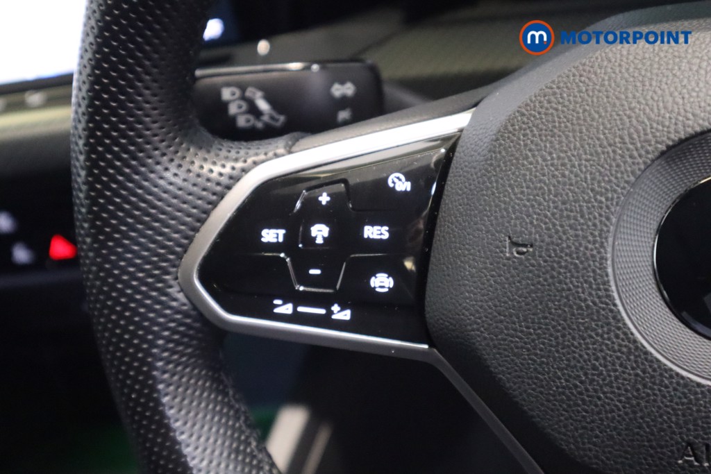 Volkswagen Golf R-Line Manual Petrol Hatchback - Stock Number (1596766) - 15th supplementary image