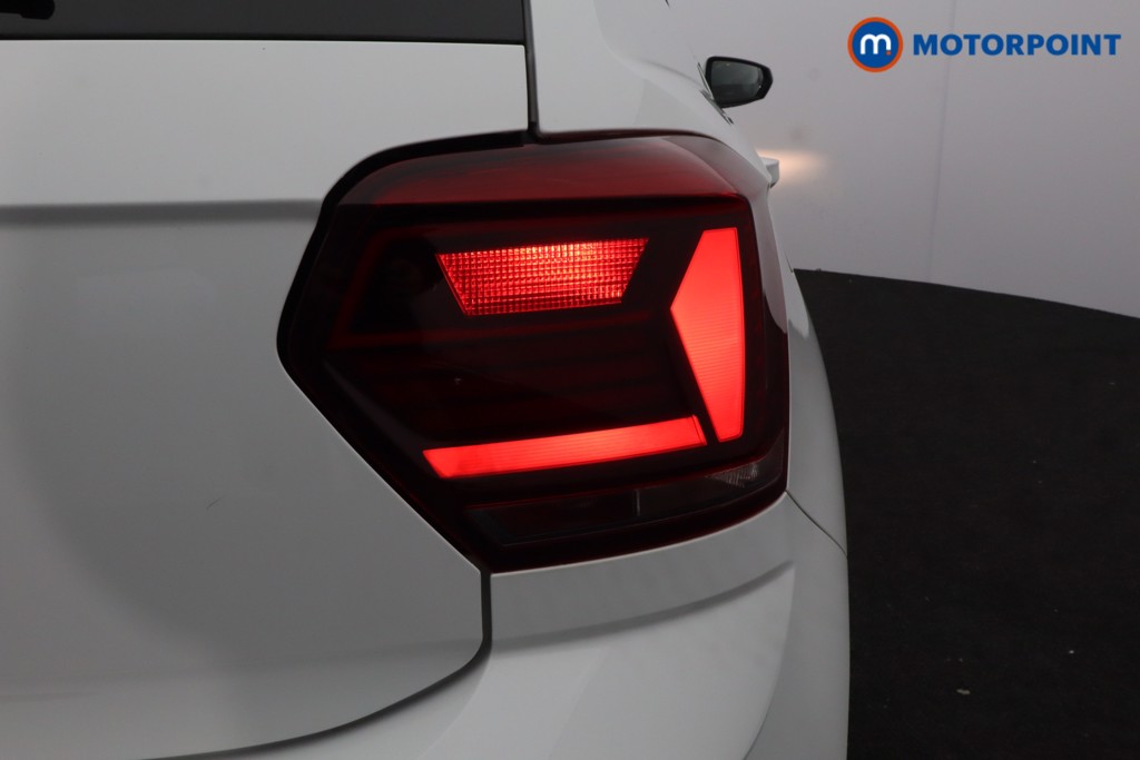 Volkswagen Polo Active Manual Petrol Hatchback - Stock Number (1596974) - 27th supplementary image