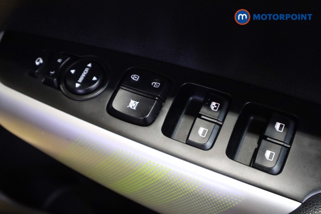 KIA Picanto X-Line S Automatic Petrol Hatchback - Stock Number (1597130) - 12th supplementary image