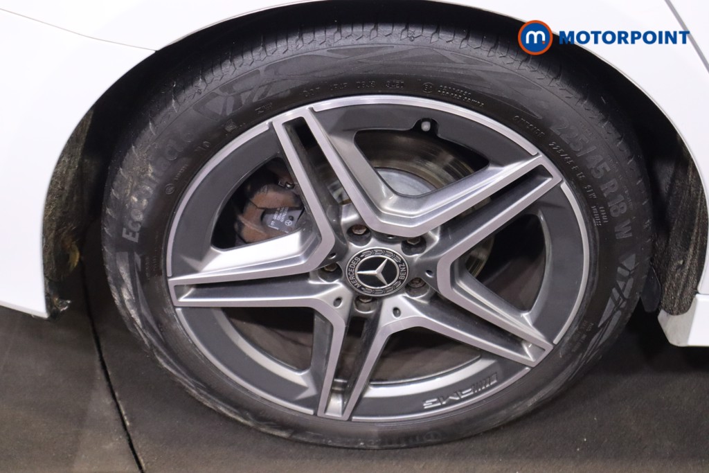 Mercedes-Benz A Class Amg Line Manual Petrol Saloon - Stock Number (1597154) - 24th supplementary image