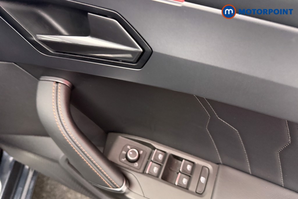 Cupra Leon VZ2 Automatic Petrol Hatchback - Stock Number (1597285) - 10th supplementary image