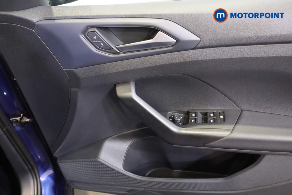 Volkswagen T-Cross Black Edition Manual Petrol SUV - Stock Number (1597416) - 9th supplementary image