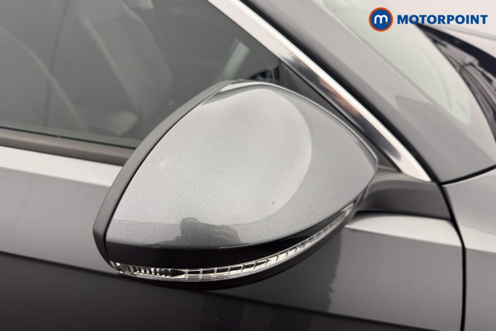 Volkswagen T-Roc Style Automatic Petrol SUV - Stock Number (1597691) - 24th supplementary image