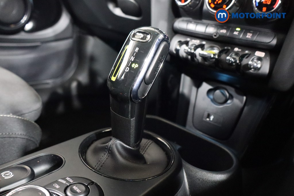 Mini Hatchback Cooper S Level 1 Automatic Electric Hatchback - Stock Number (1520071) - 10th supplementary image