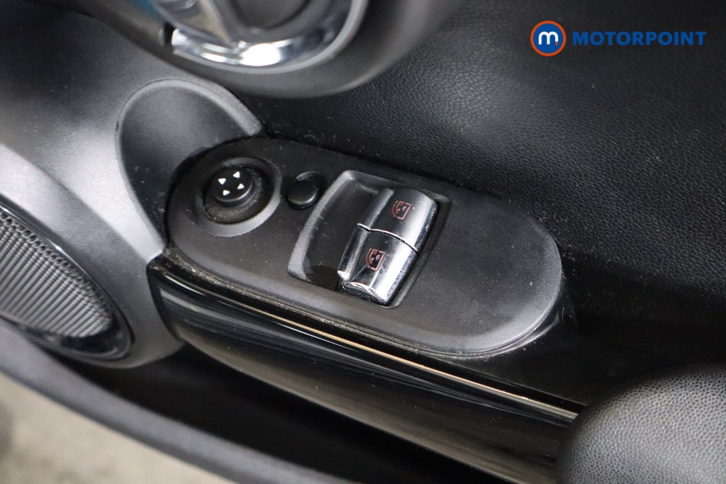 Mini Hatchback Cooper S Level 1 Automatic Electric Hatchback - Stock Number (1520071) - 13th supplementary image