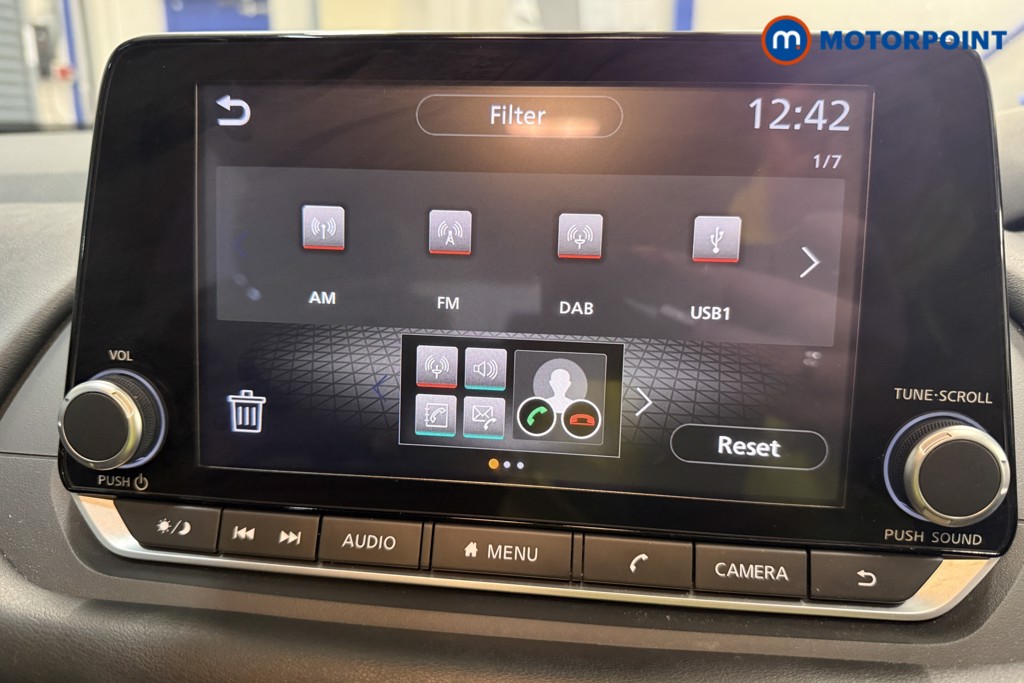 Nissan Qashqai Acenta Premium Automatic Petrol SUV - Stock Number (1568021) - 14th supplementary image