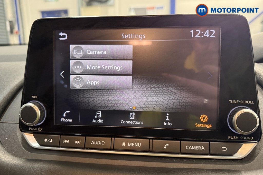 Nissan Qashqai Acenta Premium Automatic Petrol SUV - Stock Number (1568021) - 16th supplementary image