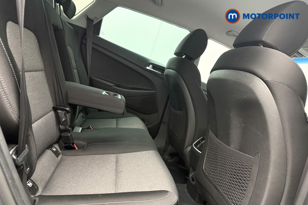 Hyundai Tucson Se Nav Manual Petrol SUV - Stock Number (1580645) - 19th supplementary image