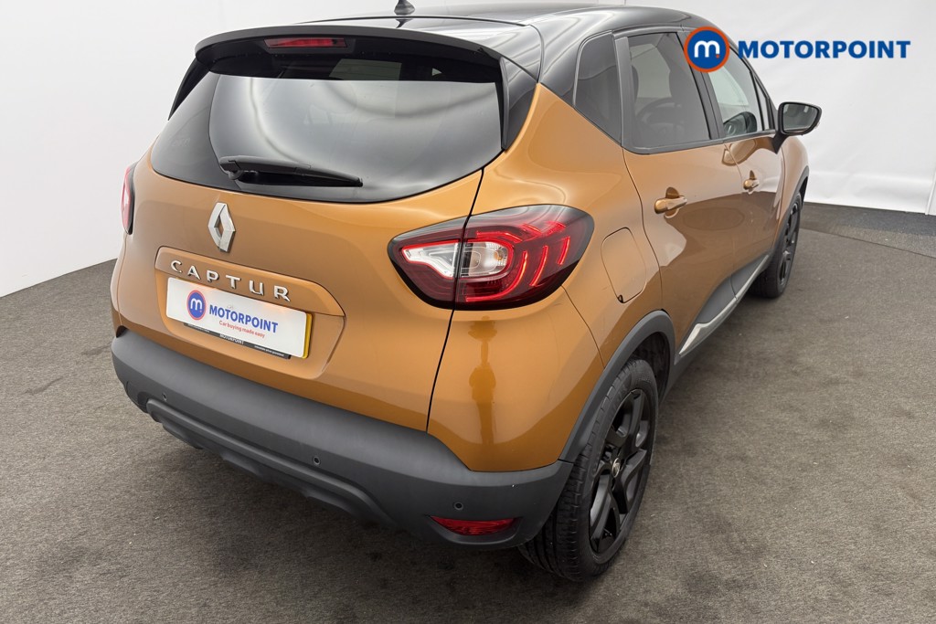 Renault Captur Iconic Manual Petrol SUV - Stock Number (1581182) - 7th supplementary image