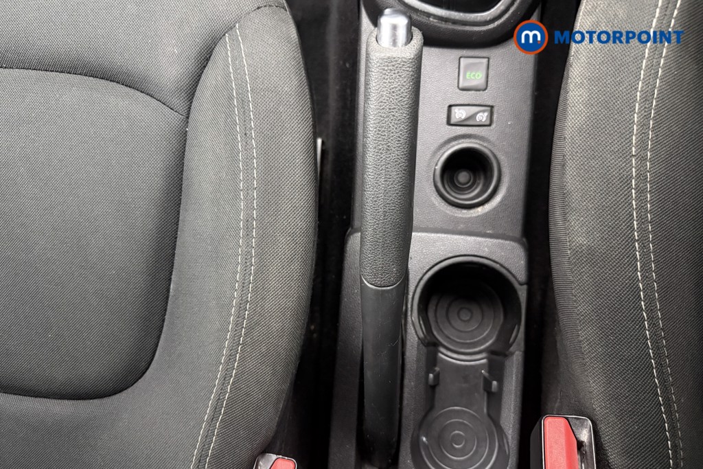 Renault Captur Iconic Manual Petrol SUV - Stock Number (1581182) - 29th supplementary image