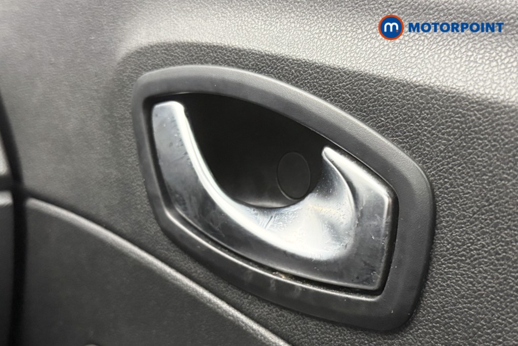 Renault Captur Iconic Manual Petrol SUV - Stock Number (1581182) - 34th supplementary image