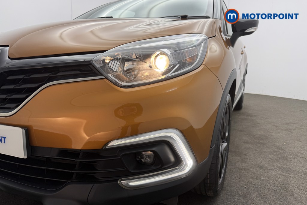 Renault Captur Iconic Manual Petrol SUV - Stock Number (1581182) - 38th supplementary image
