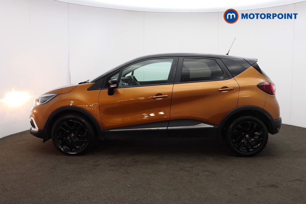 Renault Captur Iconic Manual Petrol SUV - Stock Number (1581182) - Passenger side