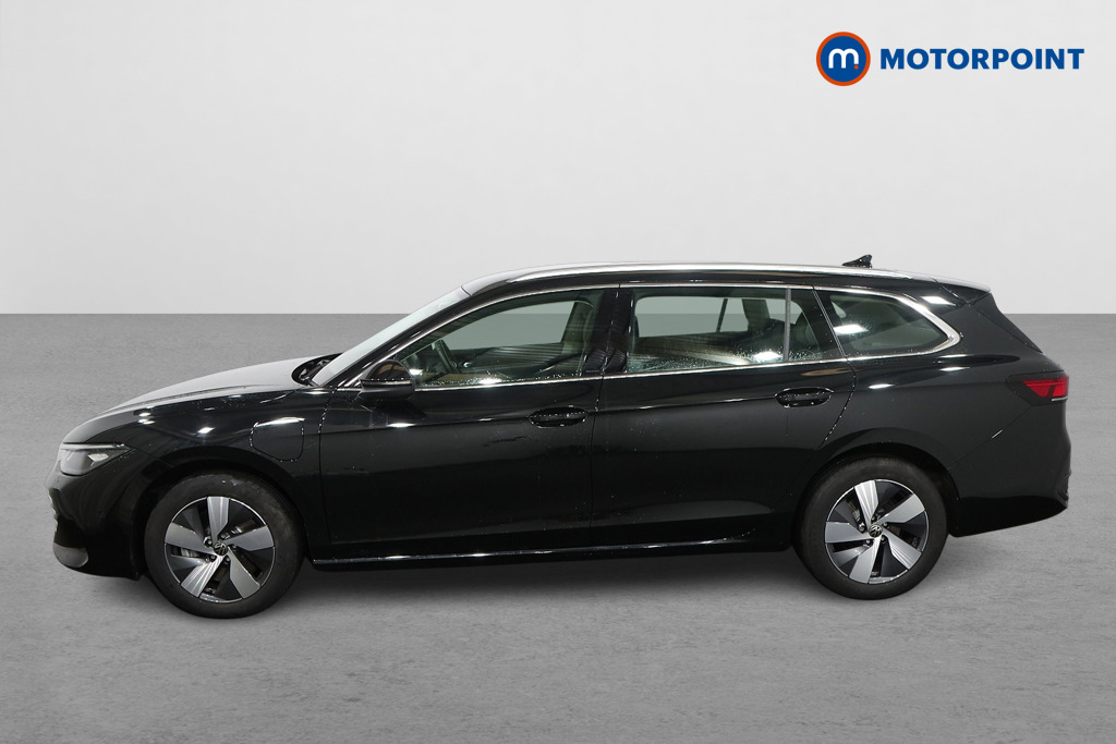 Volkswagen Passat Life Automatic Petrol Plug-In Hybrid Estate - Stock Number (1581480) - Passenger side