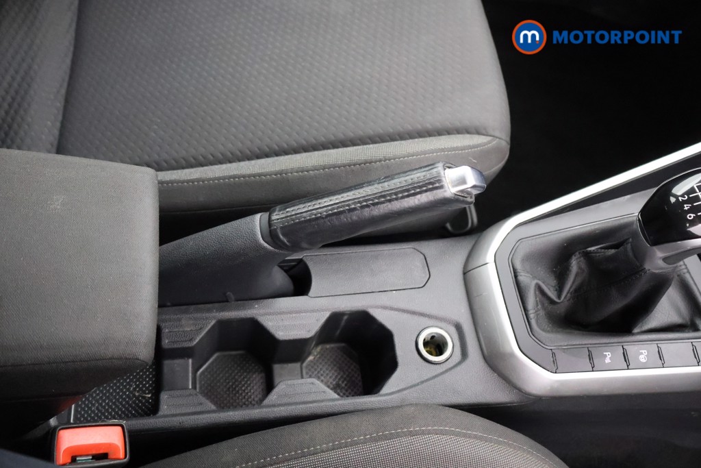 Volkswagen Taigo Life Manual Petrol SUV - Stock Number (1584955) - 8th supplementary image