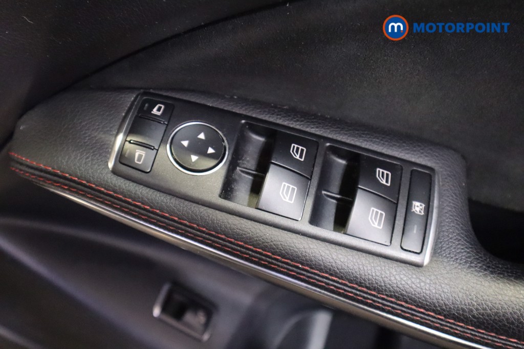 Mercedes-Benz GLA Amg Line Automatic Petrol SUV - Stock Number (1586559) - 13th supplementary image