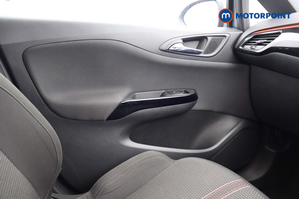 Vauxhall Corsa SRI Manual Petrol Hatchback - Stock Number (1587523) - 9th supplementary image