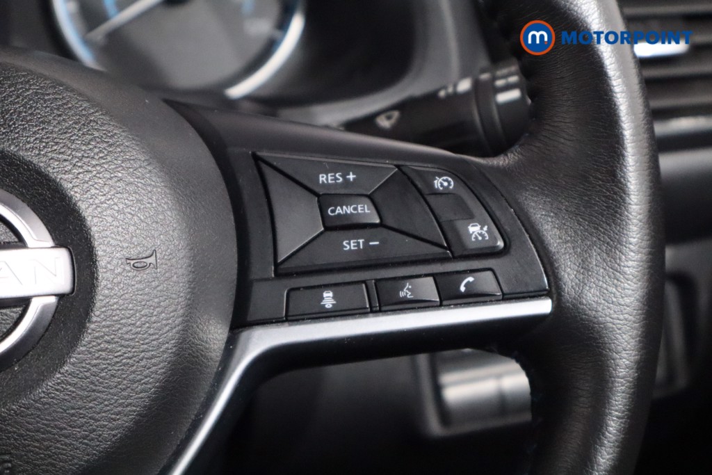 Nissan Leaf N-Connecta Automatic Electric Hatchback - Stock Number (1589306) - 8th supplementary image