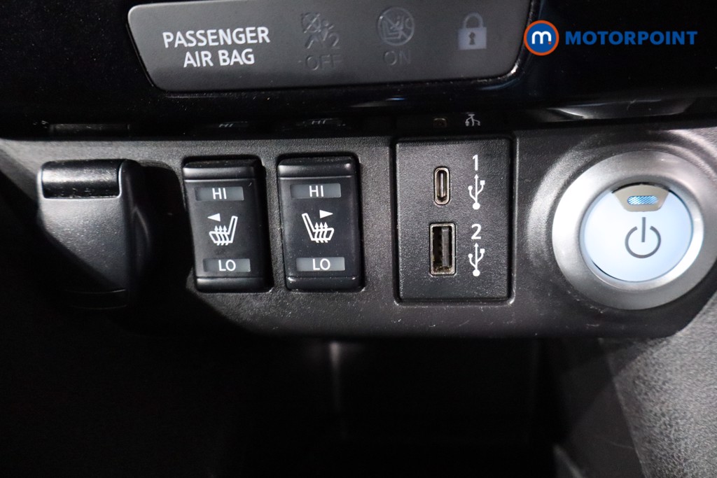 Nissan Leaf N-Connecta Automatic Electric Hatchback - Stock Number (1589306) - 19th supplementary image