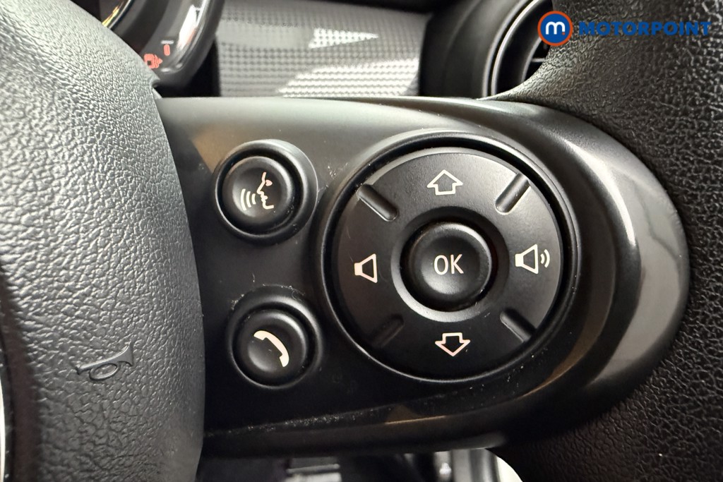 Mini Hatchback Cooper Classic Automatic Petrol Hatchback - Stock Number (1589870) - 5th supplementary image