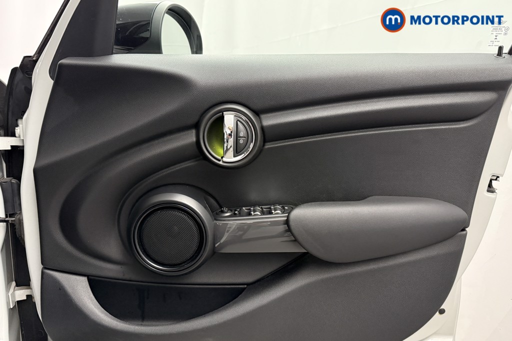 Mini Hatchback Cooper Classic Automatic Petrol Hatchback - Stock Number (1589870) - 19th supplementary image