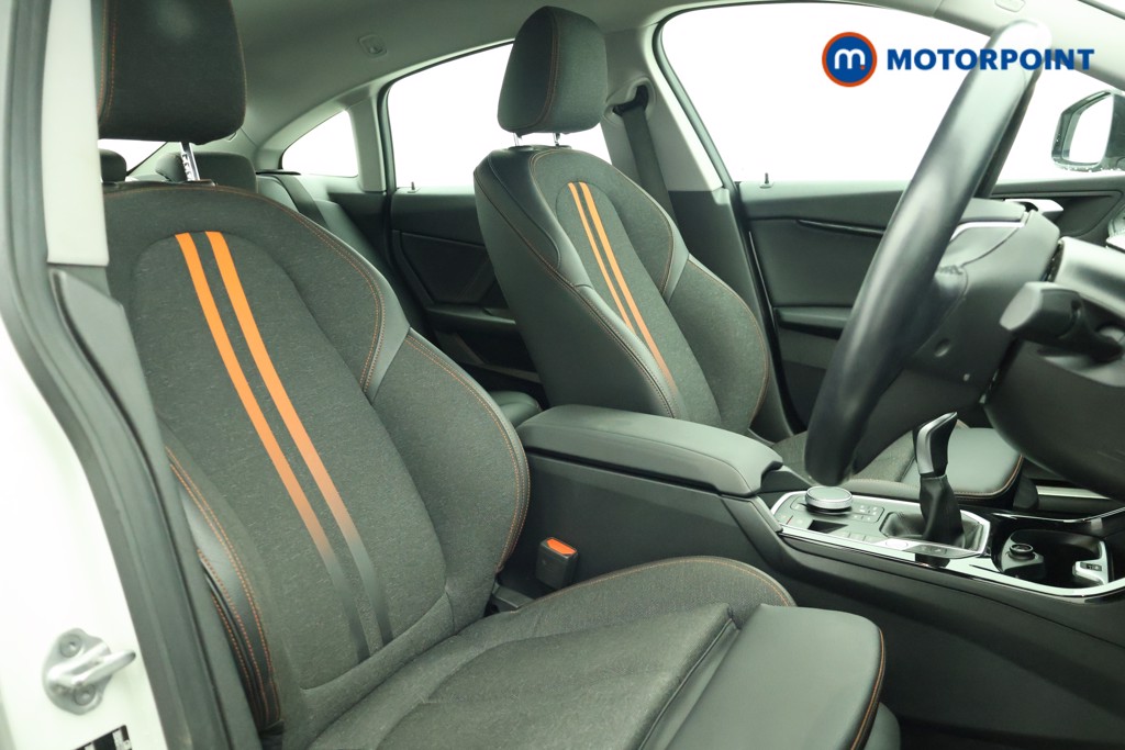 BMW 2 Series Sport Manual Diesel Saloon - Stock Number (1591833) - 11th supplementary image