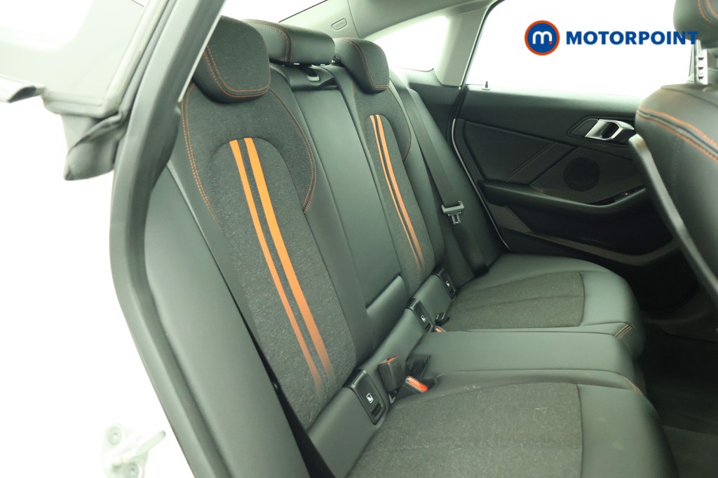 BMW 2 Series Sport Manual Diesel Saloon - Stock Number (1591833) - 15th supplementary image