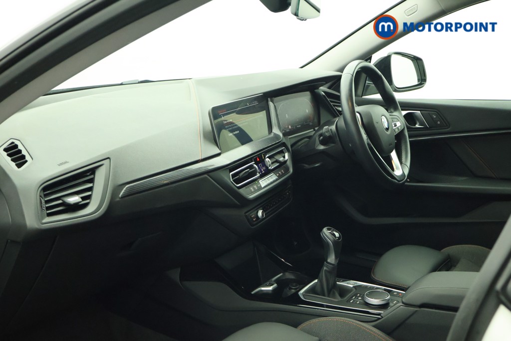 BMW 2 Series Sport Manual Diesel Saloon - Stock Number (1591833) - 19th supplementary image