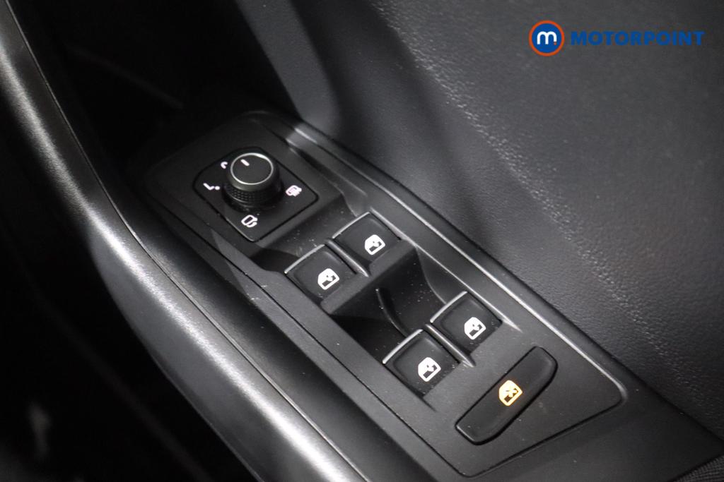 Volkswagen T-Roc SE Manual Petrol SUV - Stock Number (1591989) - 10th supplementary image